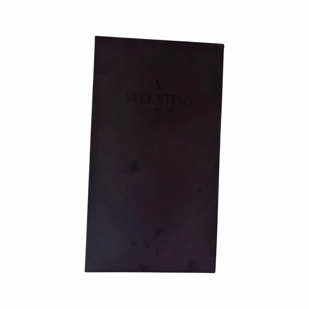 Valentino Flycrew