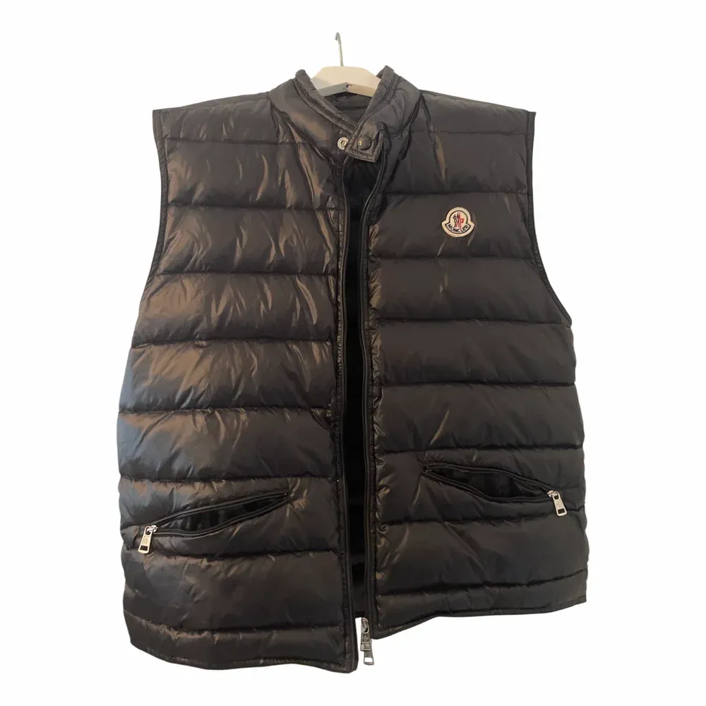 Moncler Gui