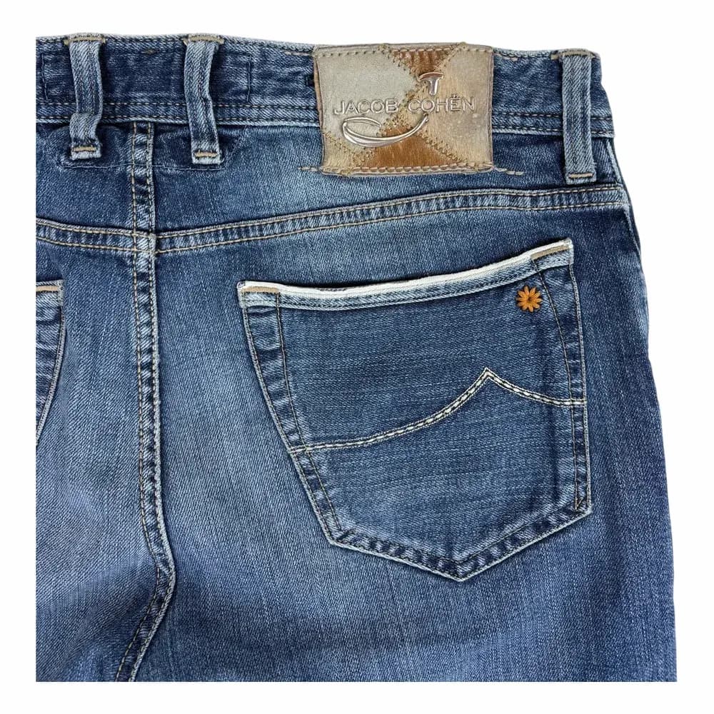 JACOB COHEN 688 Limited