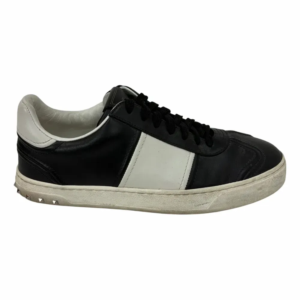 VALENTINO Flycrew Sneakers