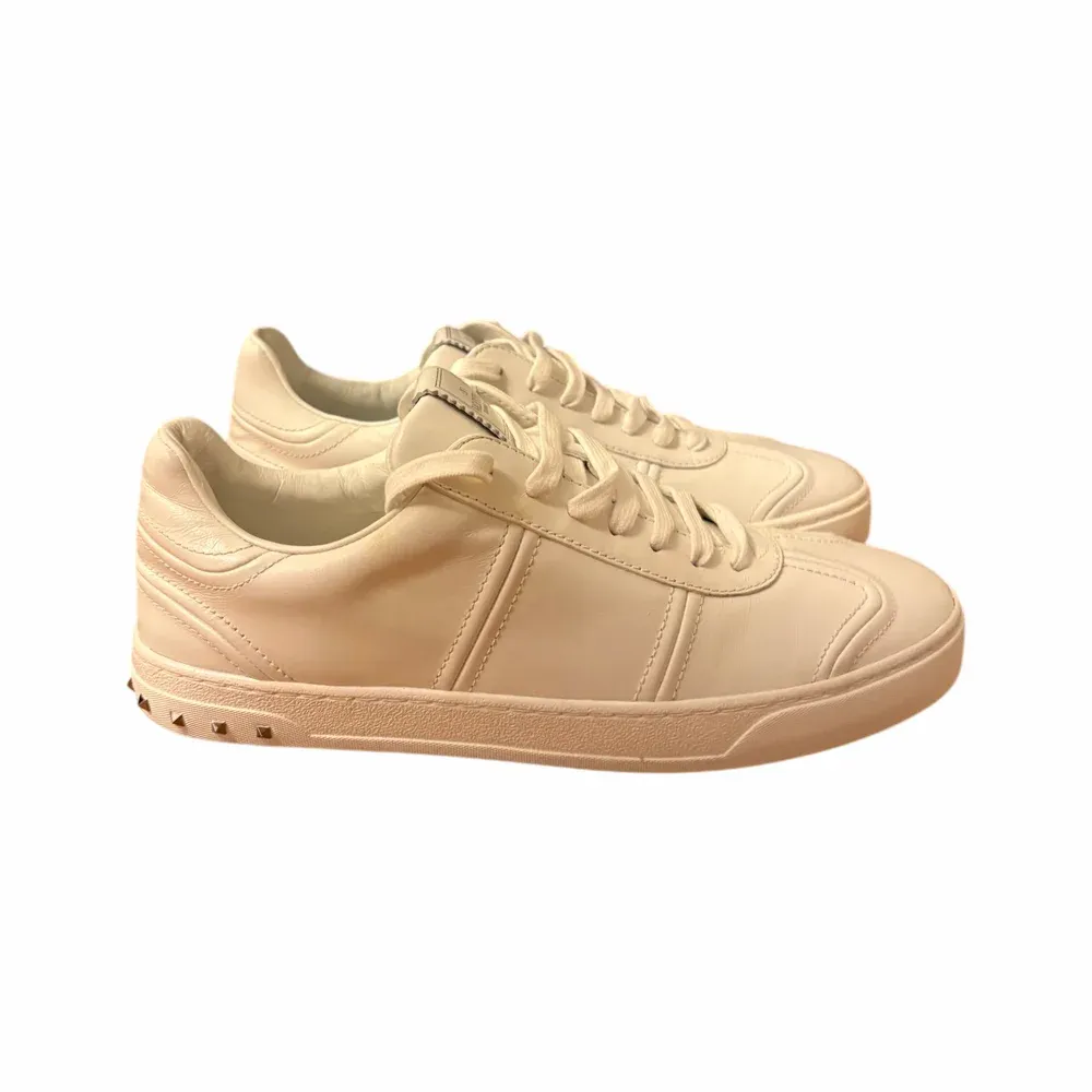 Valentino Flycrew Sneakers