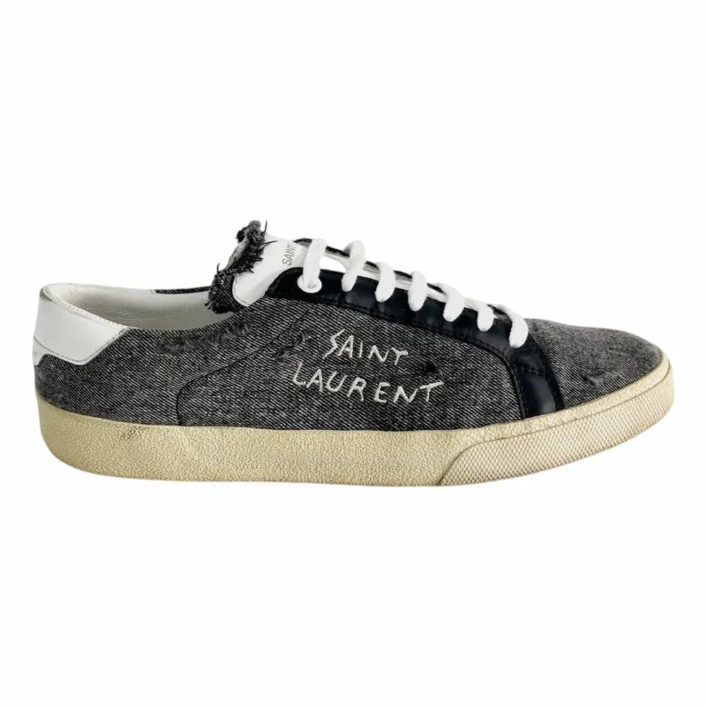 SAINT LAURENT Court Classic SL/06