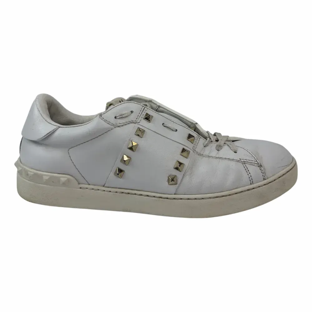 VALENTINO Rockstud Untitled Sneakers