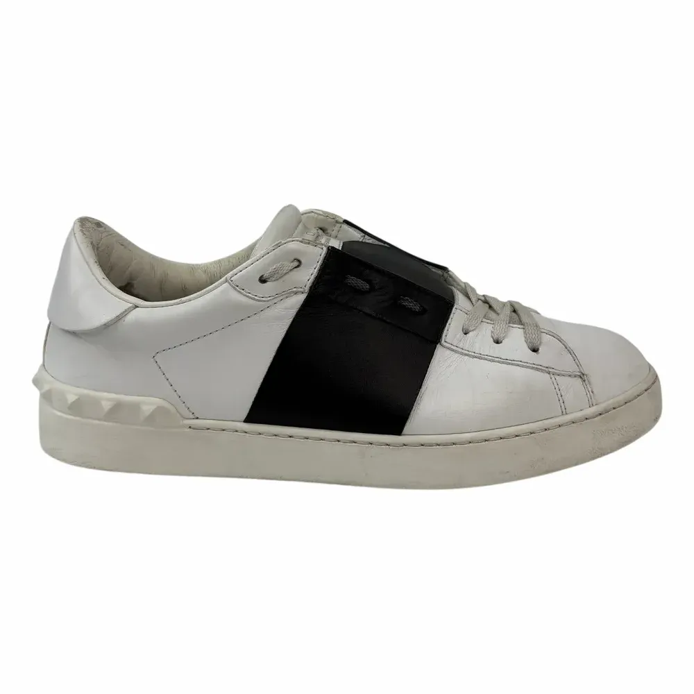 VALENTINO Open Sneaker