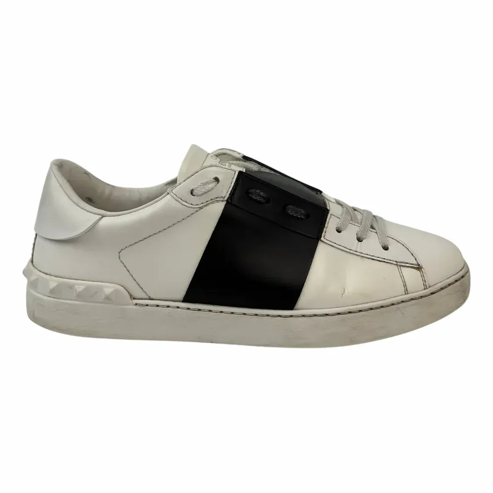 VALENTINO Open Sneaker