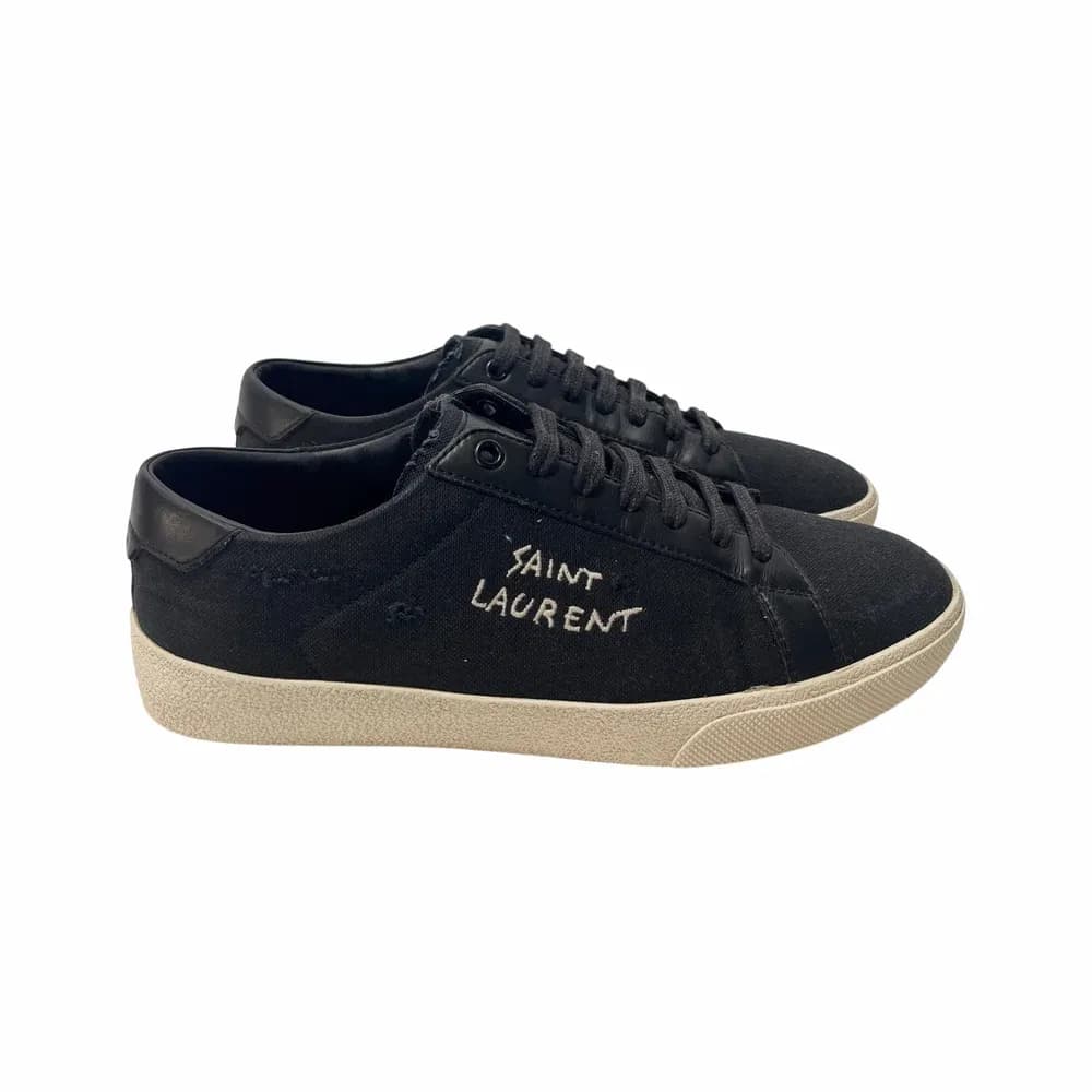 Saint Laurent Court Classic SL/06