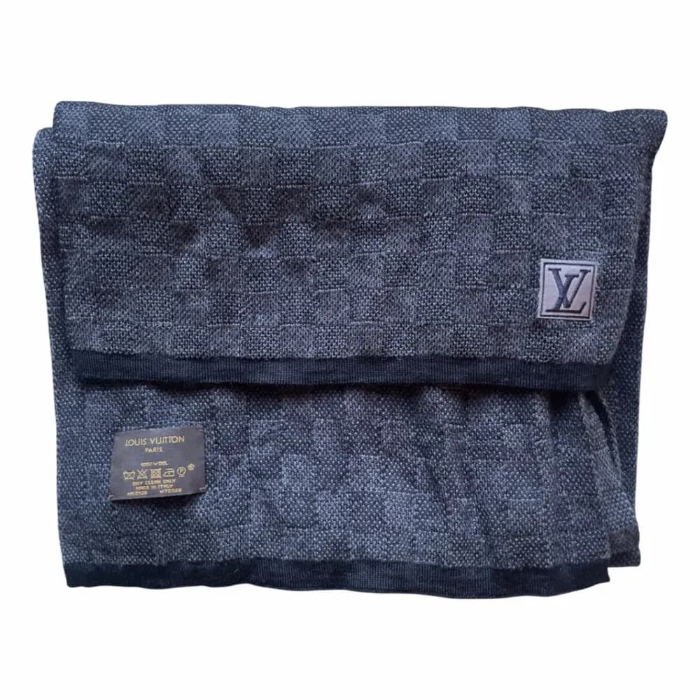Louis Vuitton Neo Petit Damier Scarf