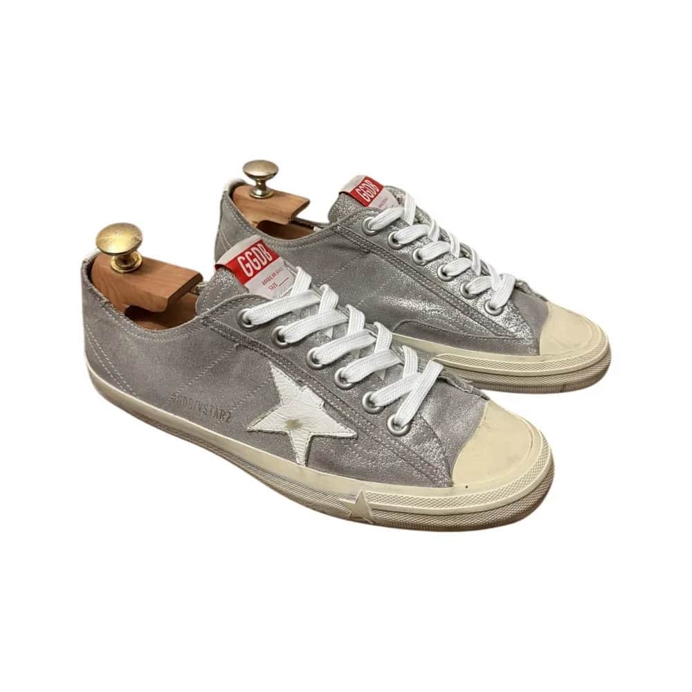 Golden Goose V-Star 2