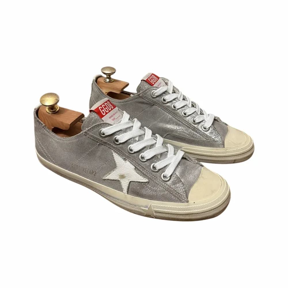 Golden Goose V-Star 2