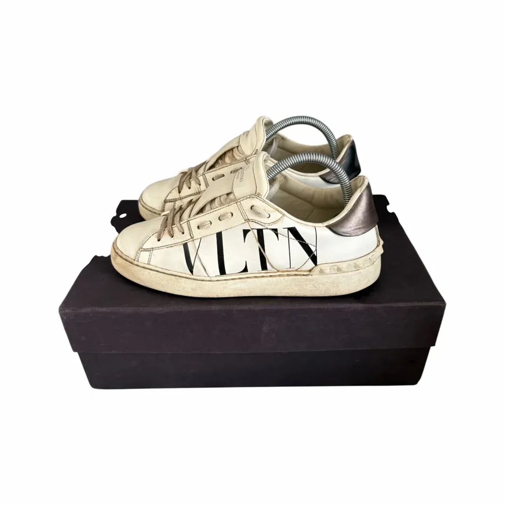 Valentino Open VLTN Sneakers