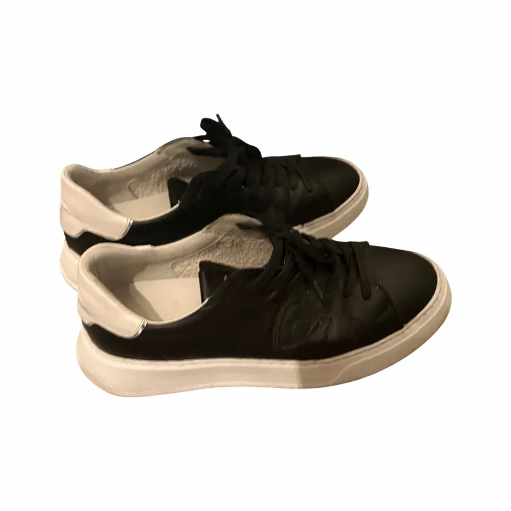 Philippe Model Temple Low Top Sneakers