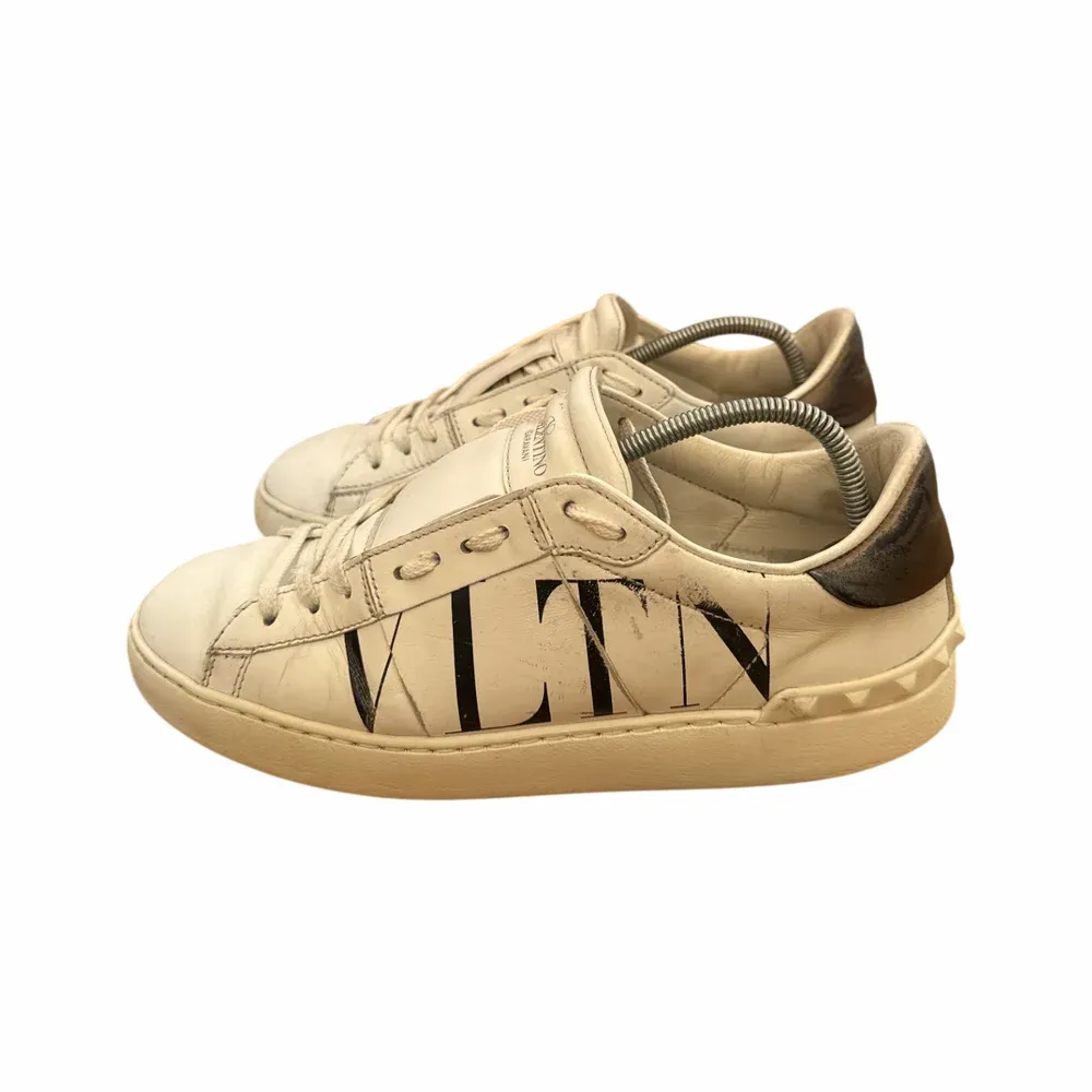Valentino VLTN Open Sneaker