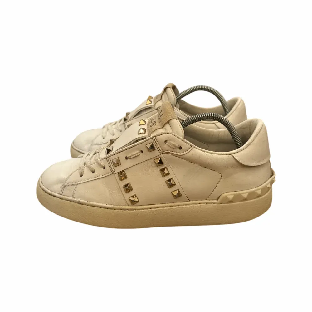 Valentino Rockstud Untitled Sneakers