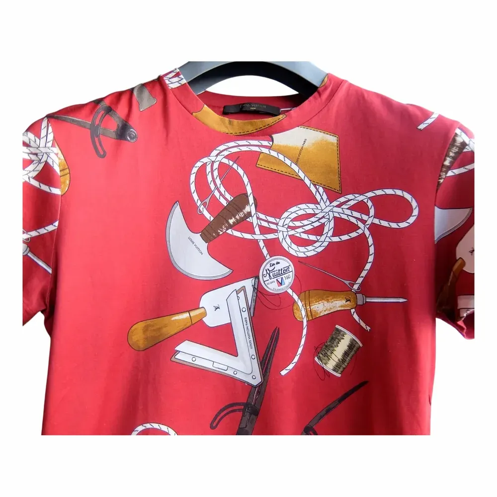 Louis Vuitton Monogram LV Chaîne Dorée Graphic T-Shirt