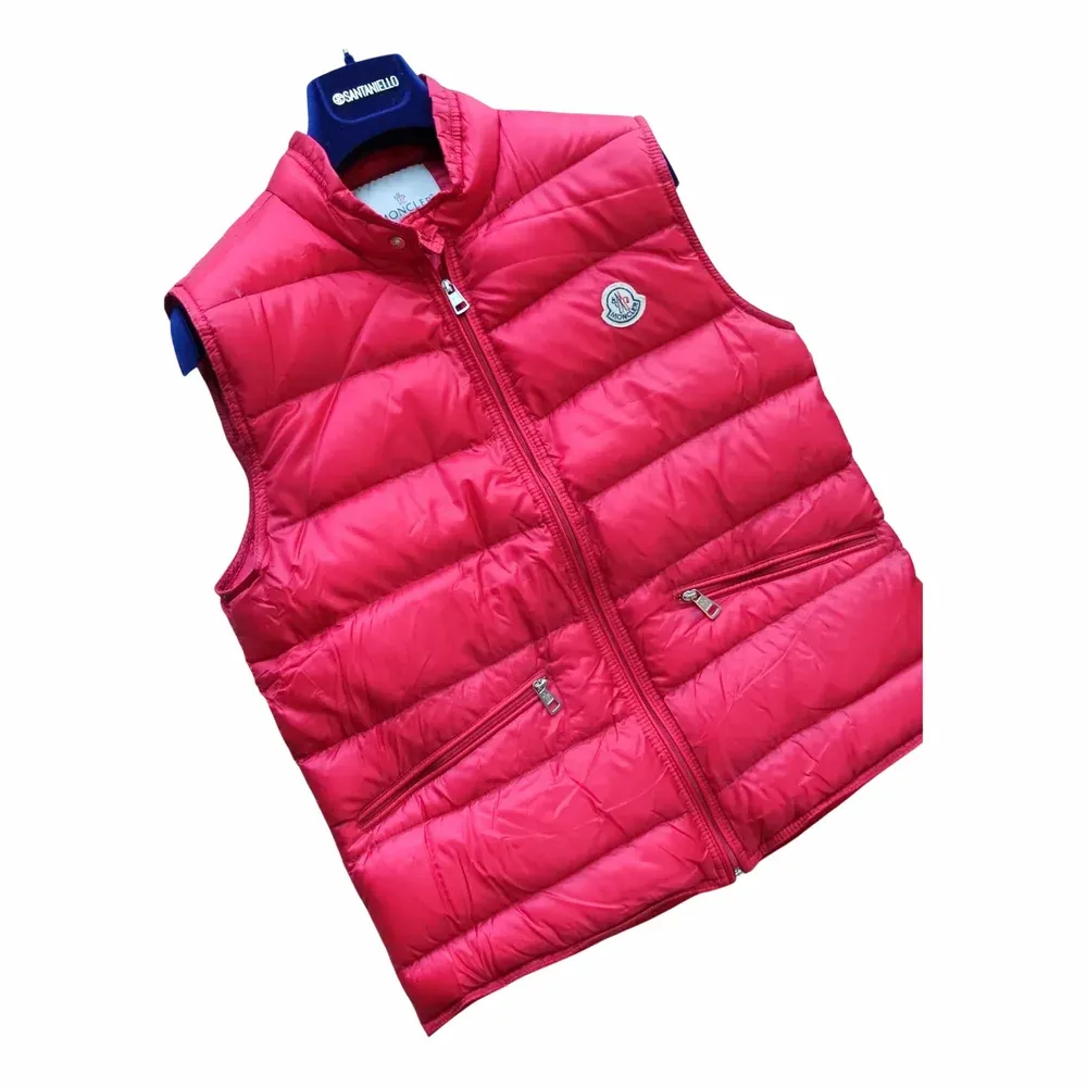 Moncler Gui
