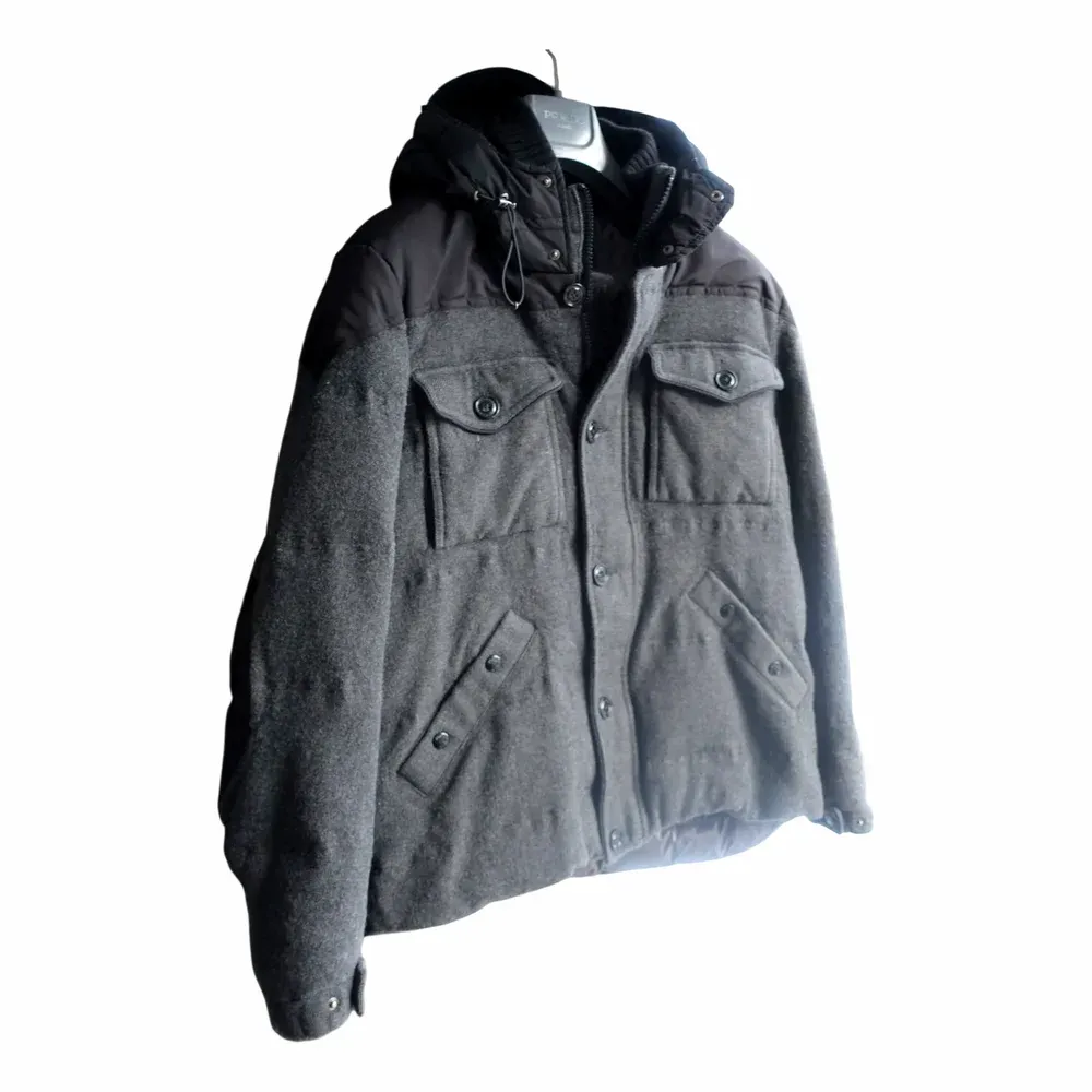 Moncler République