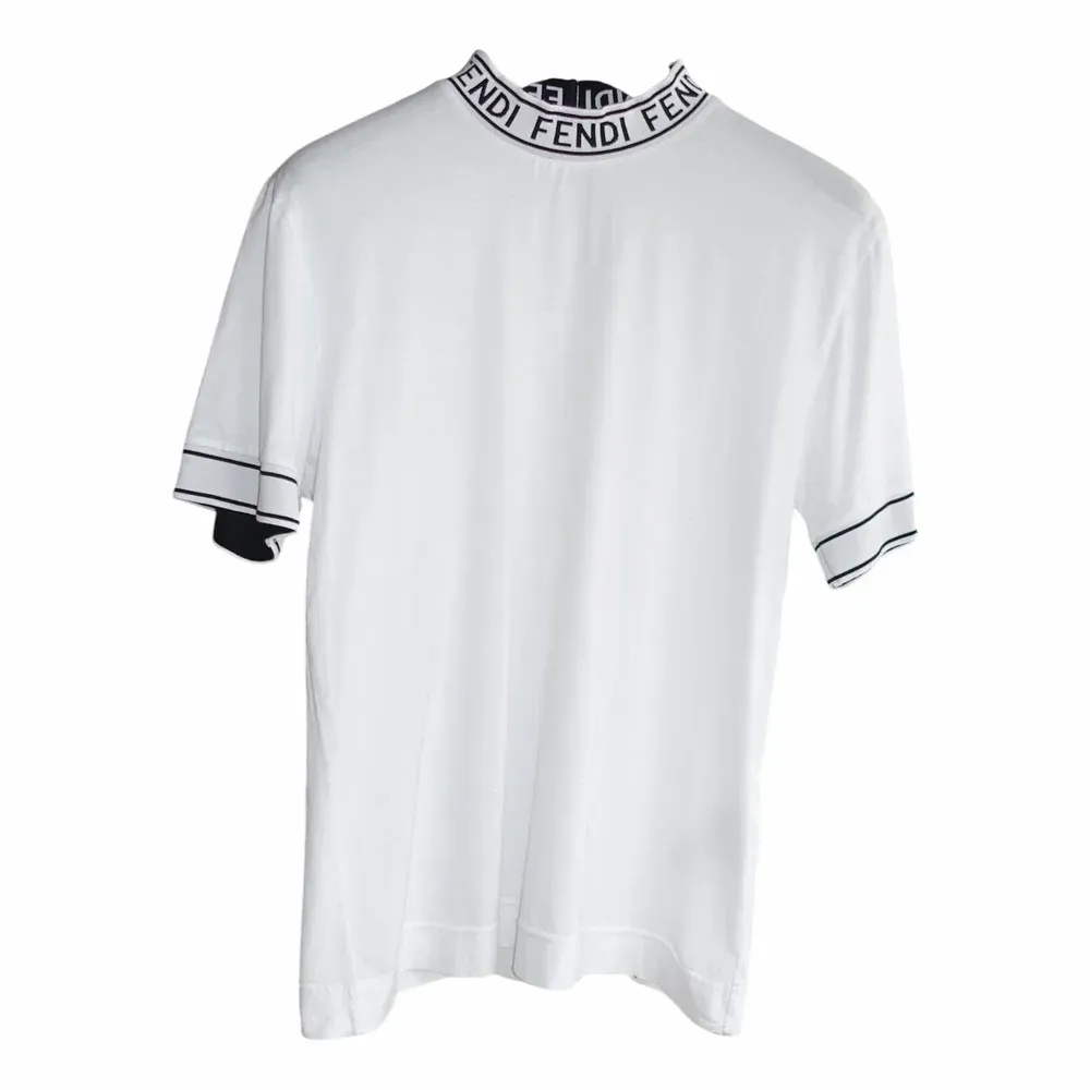 Fendi Logo White Cotton T-Shirt (FY1040ACN3F0QA0)
