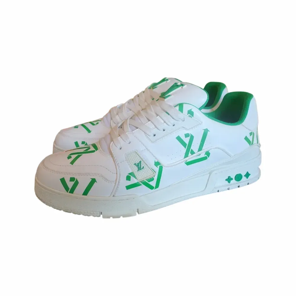 Louis Vuitton LV Trainer Upcycling