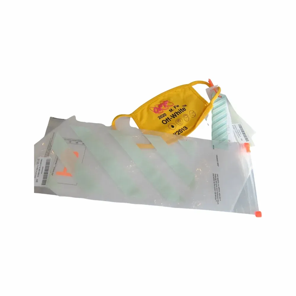 Off-White Industrial Face Mask Y013