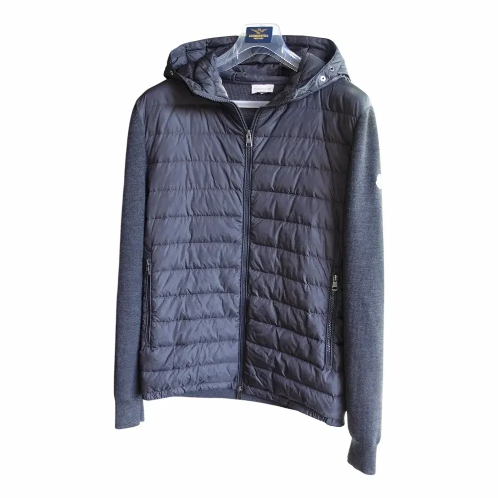 Moncler KX3 Baffled Hybrid Jacket (T832)