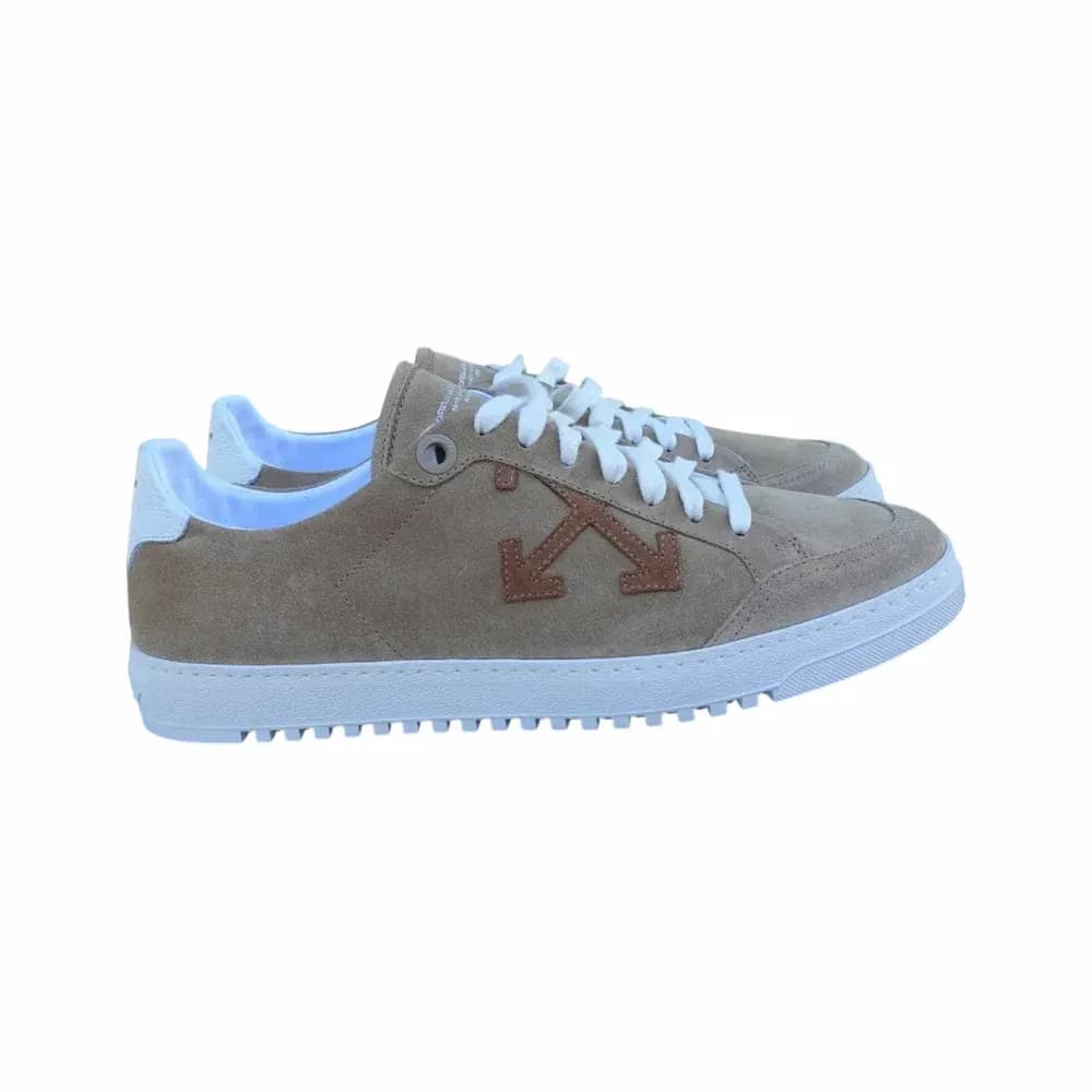 Off-White 2.0 Low Top Sneakers