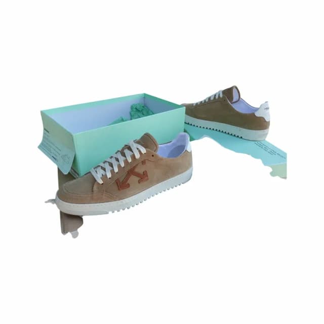 Off-White Low Vulcanized Sneakers