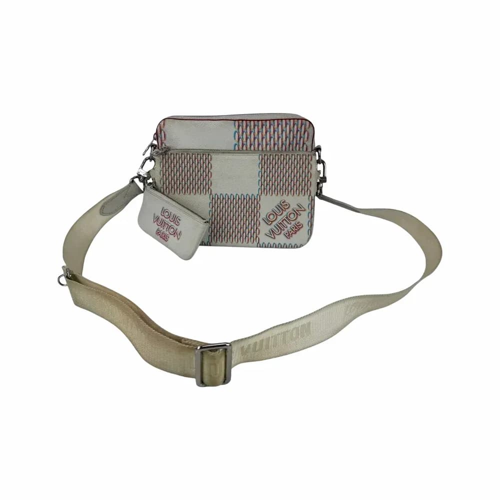 Louis Vuitton Damier Giant Spray Trio Messenger