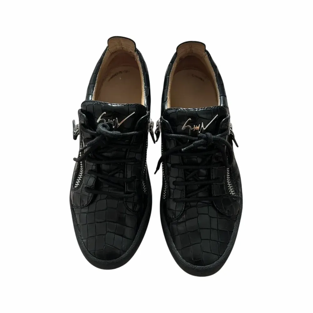 Giuseppe Zanotti Frankie