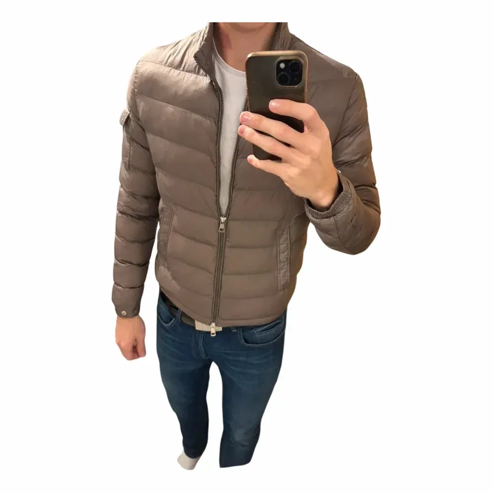Moncler Luray