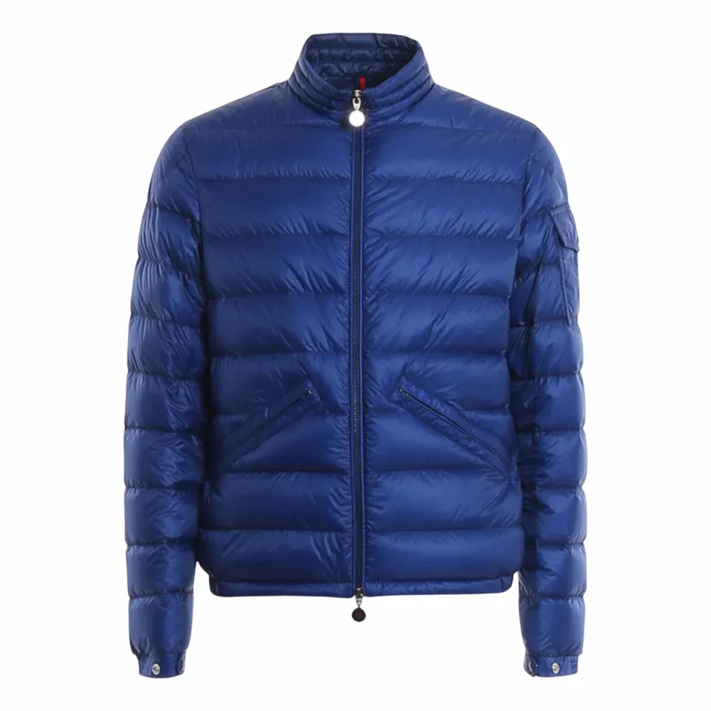 MONCLER Agay