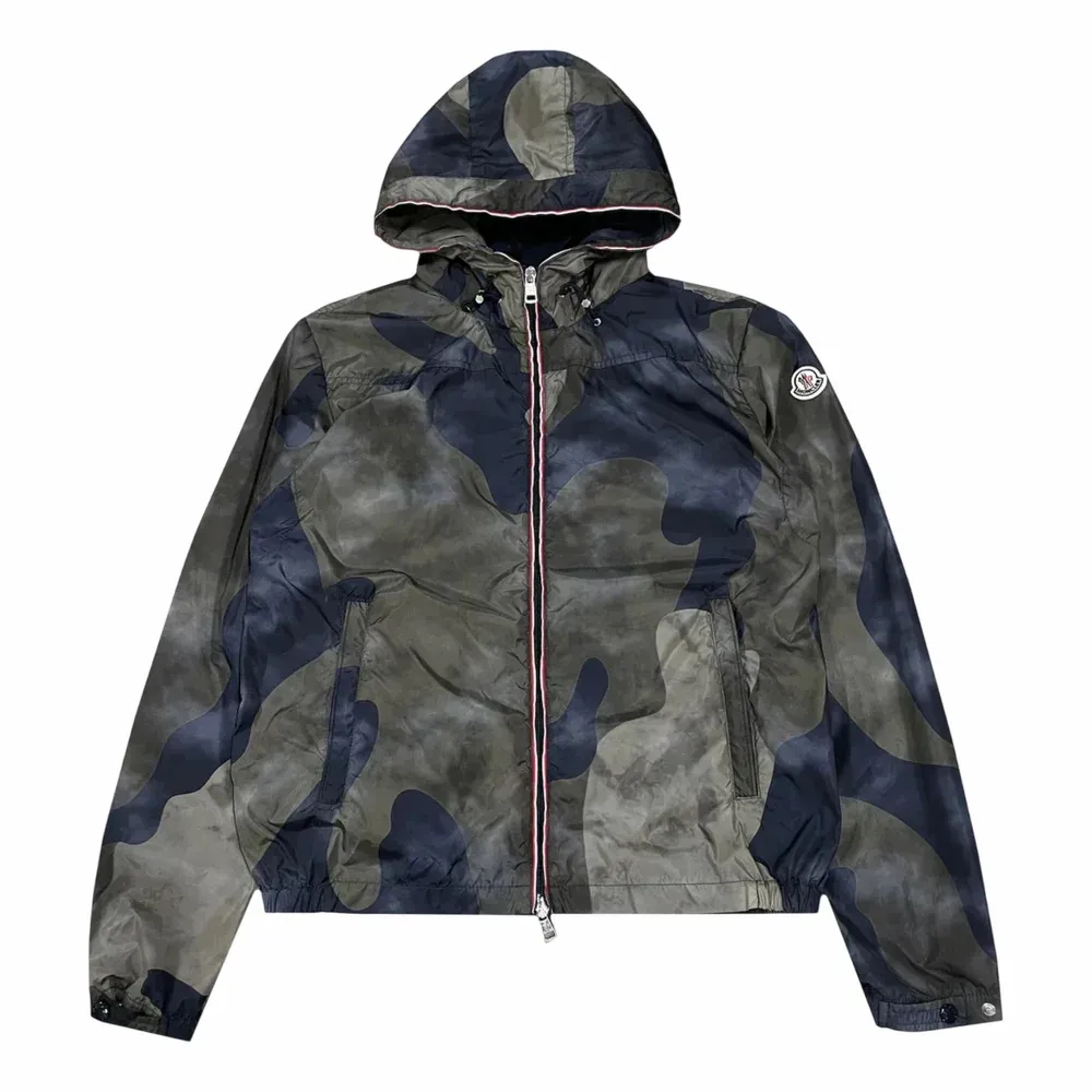 MONCLER Nath