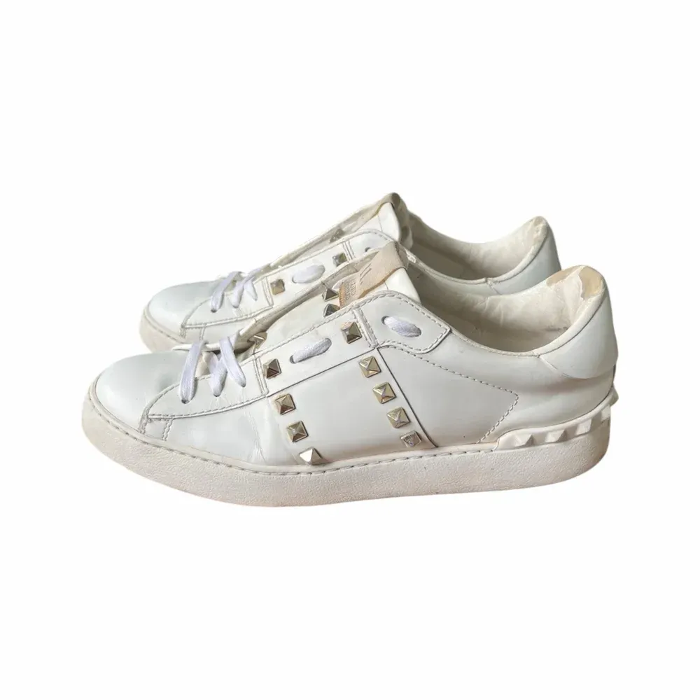 Valentino Rockstud Untitled Sneakers