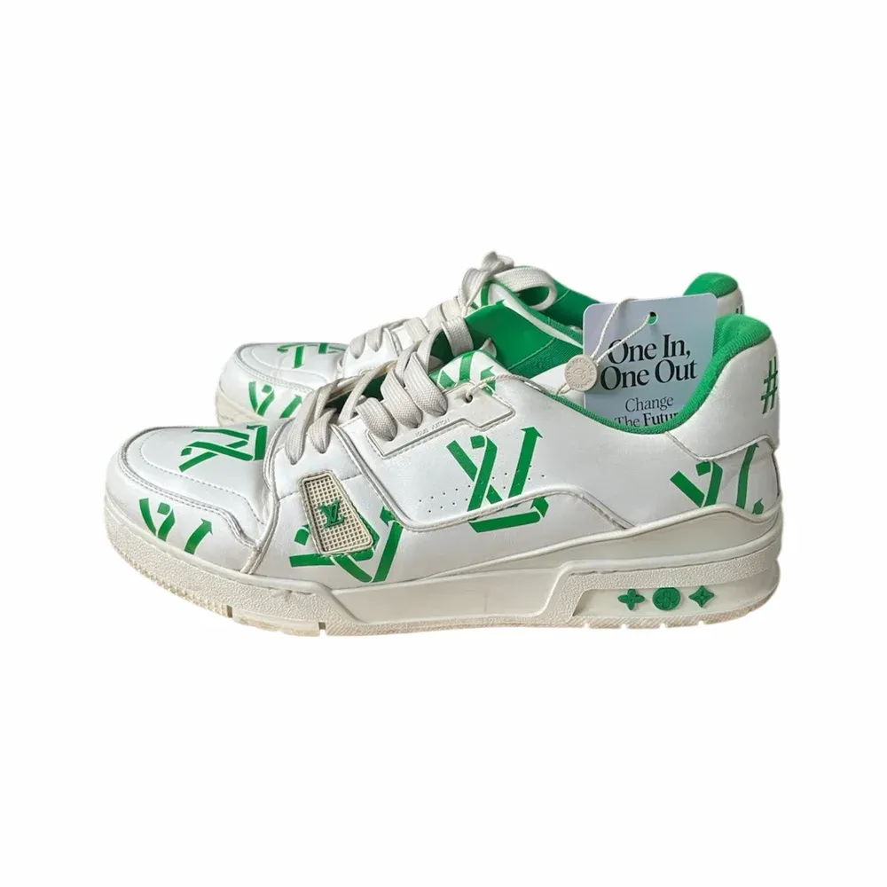 LOUIS VUITTON LV Trainer Sneaker