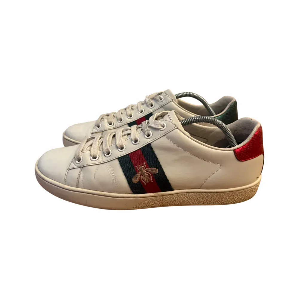 GUCCI Ace Sneaker with Bee