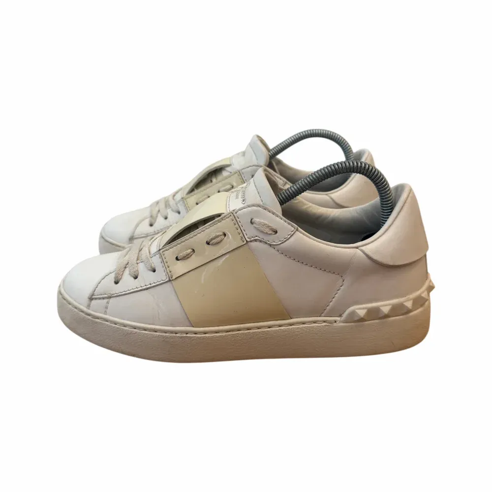 VALENTINO Open Sneaker