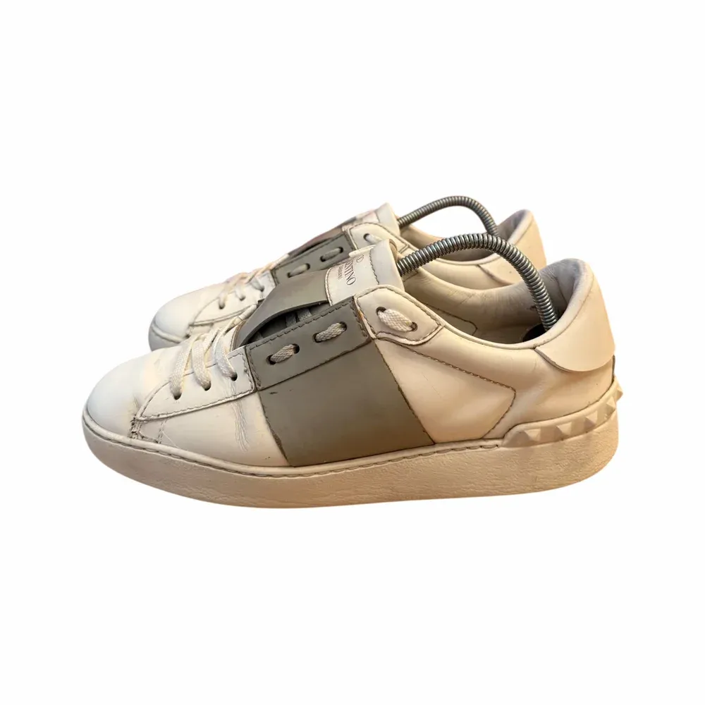 VALENTINO Open Sneaker