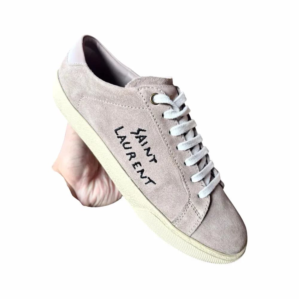 Saint Laurent Court Classic SL/06