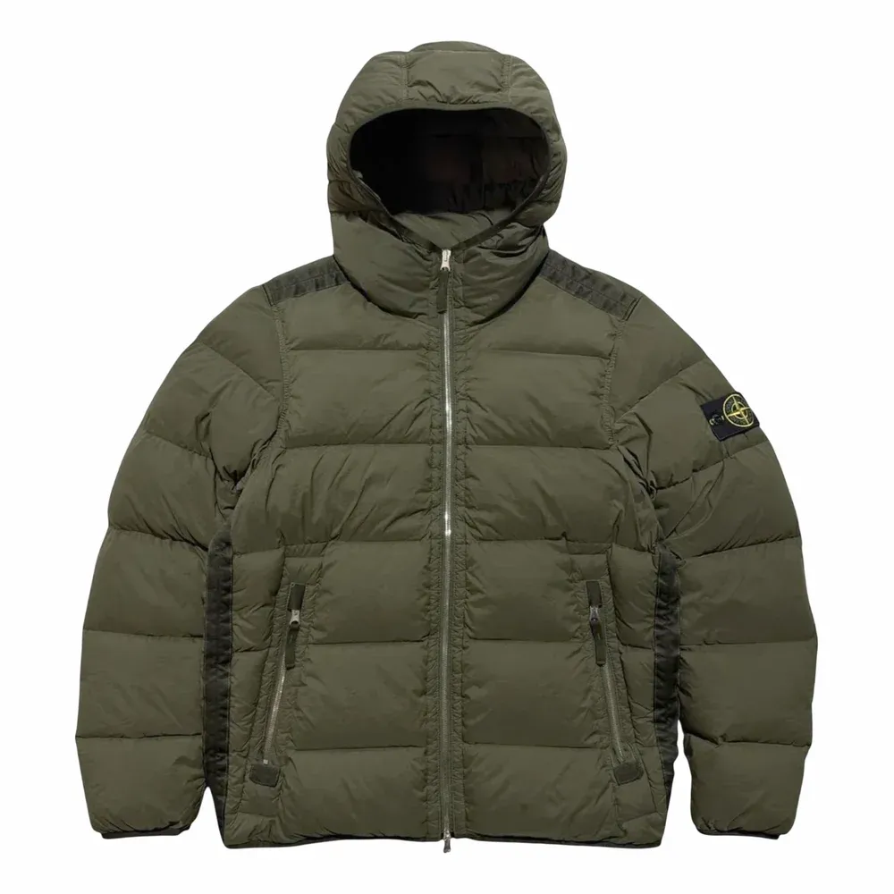 Stone Island Seamless Tunnel Nylon Down TC Jacket (43728)