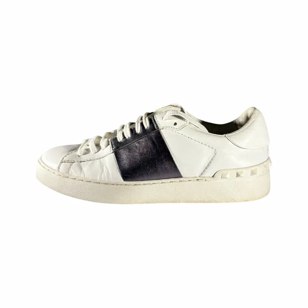 VALENTINO Open Sneaker