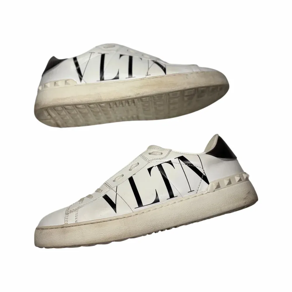 VALENTINO Open Sneaker
