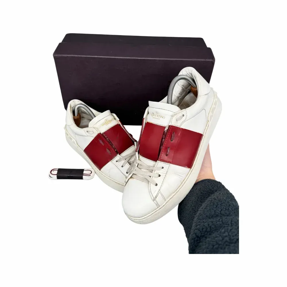 VALENTINO Open Sneaker