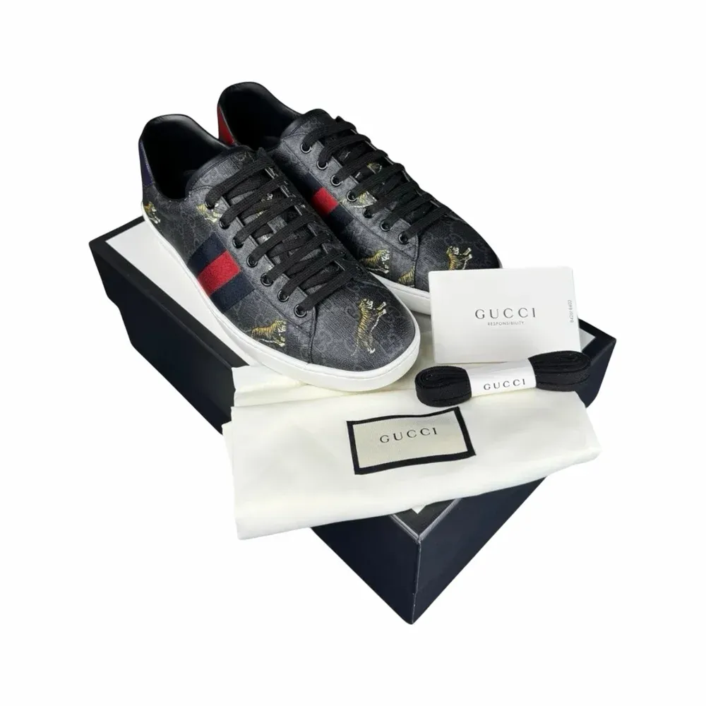 Gucci Ace GG Supreme Tiger Print Sneakers