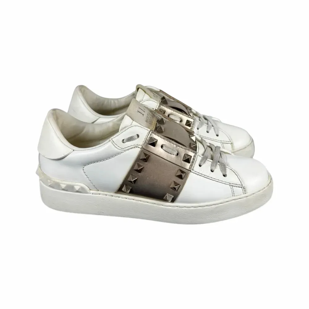Valentino Open Rockstud Untitled