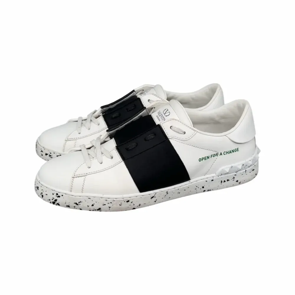 VALENTINO Open For A Change Sneaker