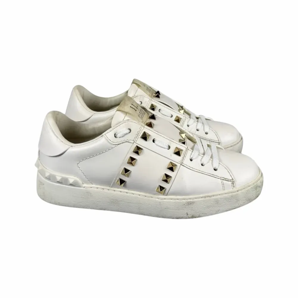 Valentino Rockstud Untitled Sneakers