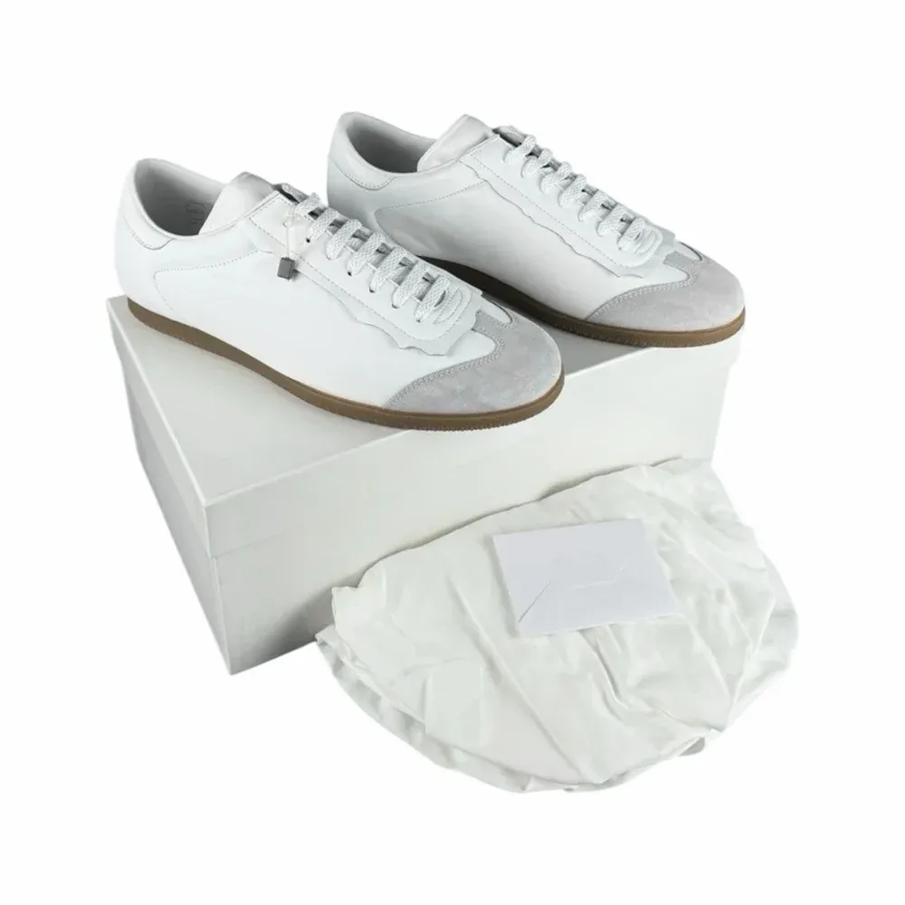 Maison Margiela Feather Light