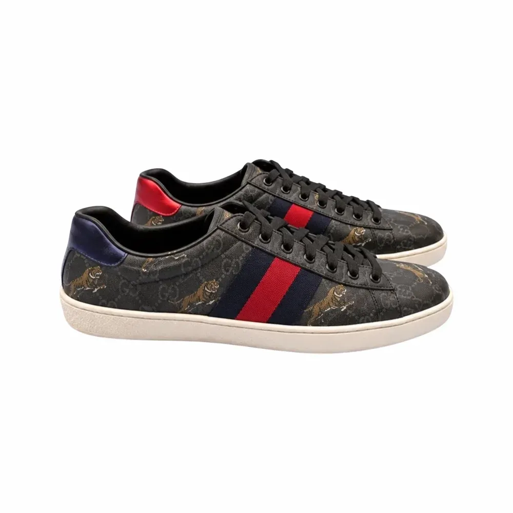 Gucci Ace GG Supreme Tiger Sneakers