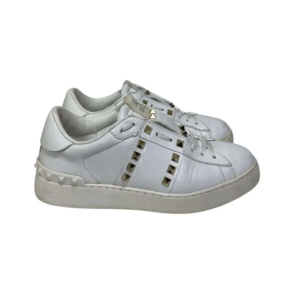 Valentino Rockstud Untitled Sneakers