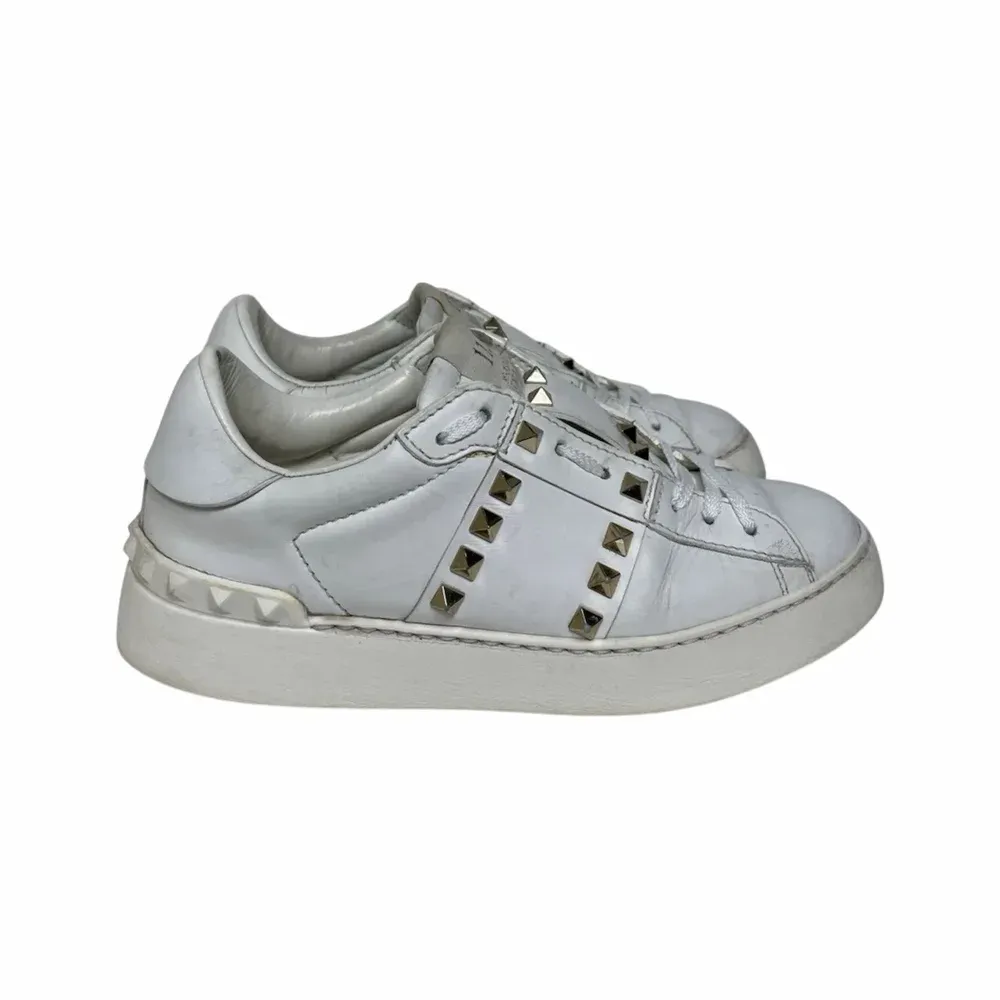 Valentino Rockstud Untitled Sneakers