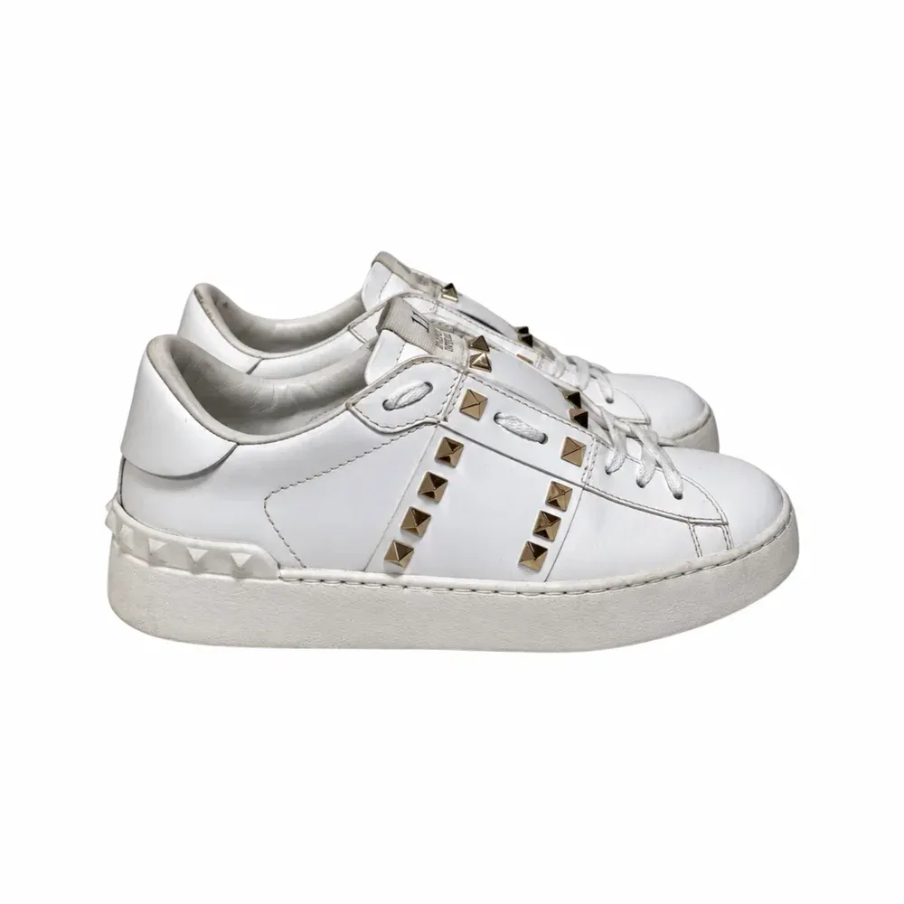 Valentino Rockstud Untitled Sneakers